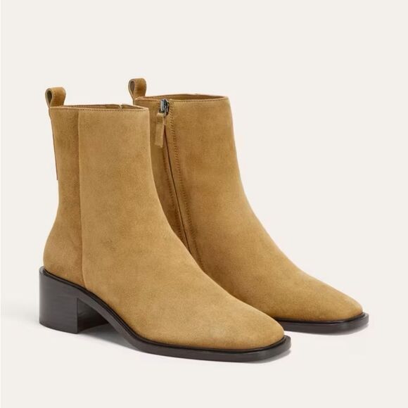 NEW Everlane The City Boot in Sand Suede - Picture 3 of 9